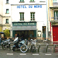 restaurant in the neighborhood